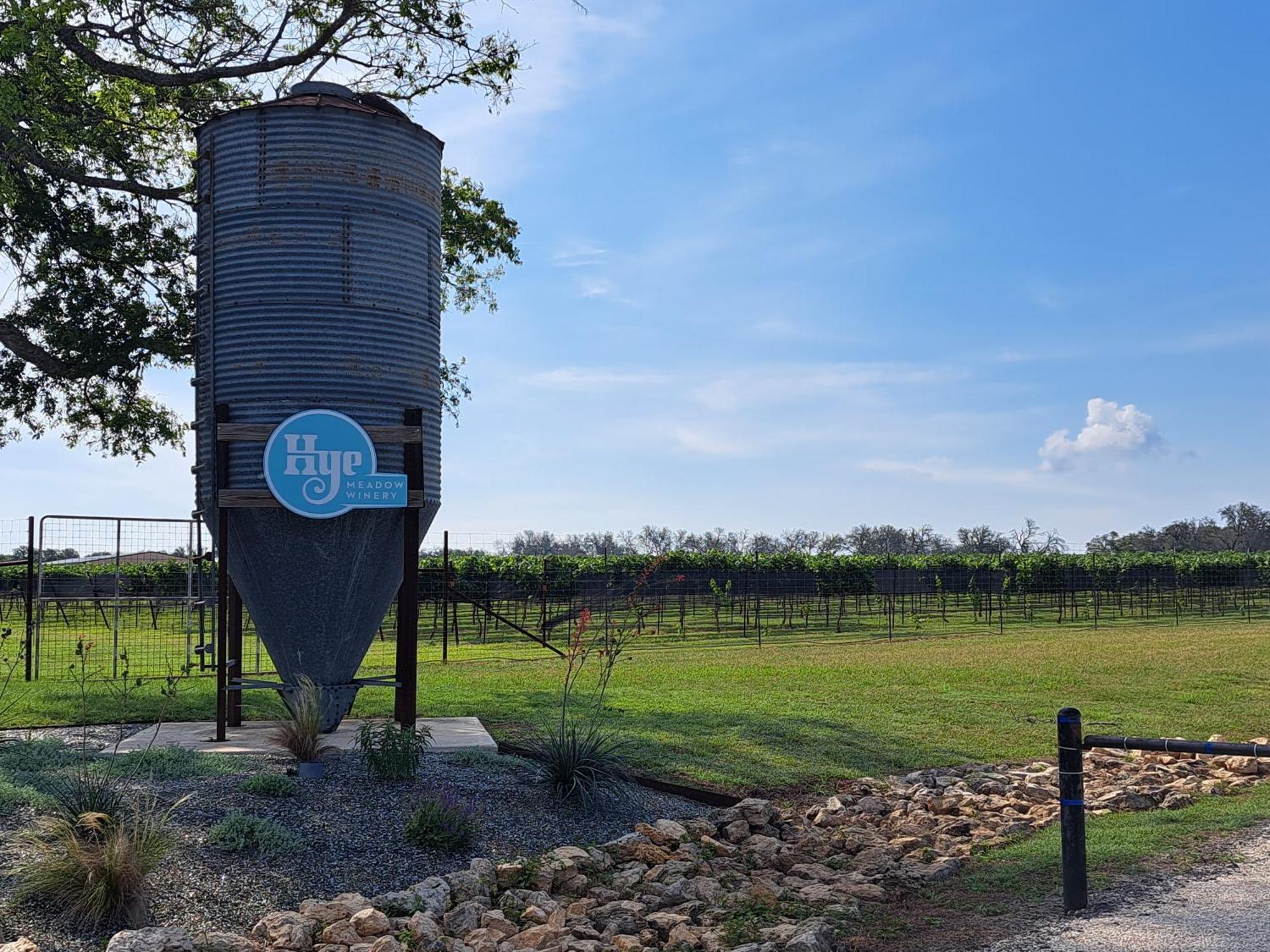 The Container Retreat @ 290 Wine Trail #1 Escape To Hye, Tx Villa Ngoại thất bức ảnh